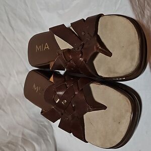 Mia Leather Sandal